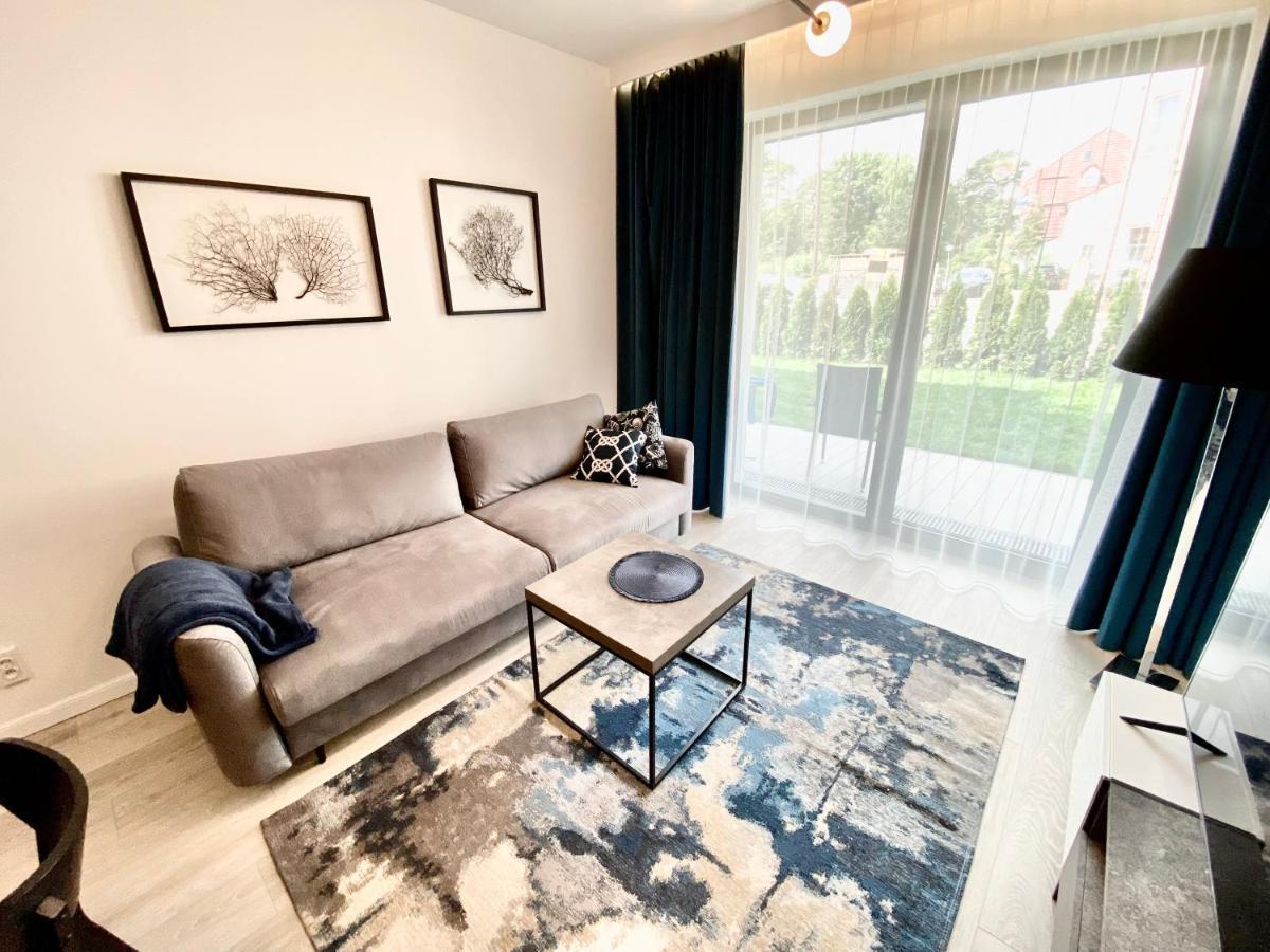 Przy Plazy - Z Prywatnym Ogrodkiem Rezydencja Niechorze Apartment ภายนอก รูปภาพ